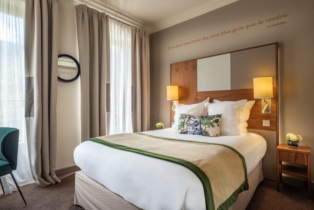 family hotels in Paris 1