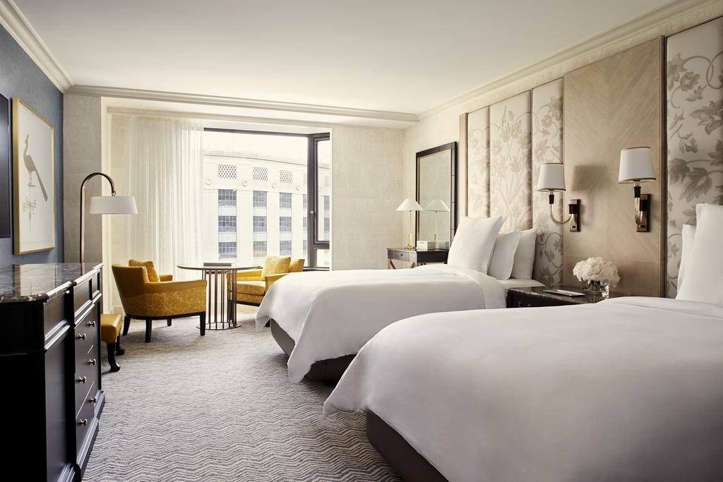FOUR SEASONS BOSTON